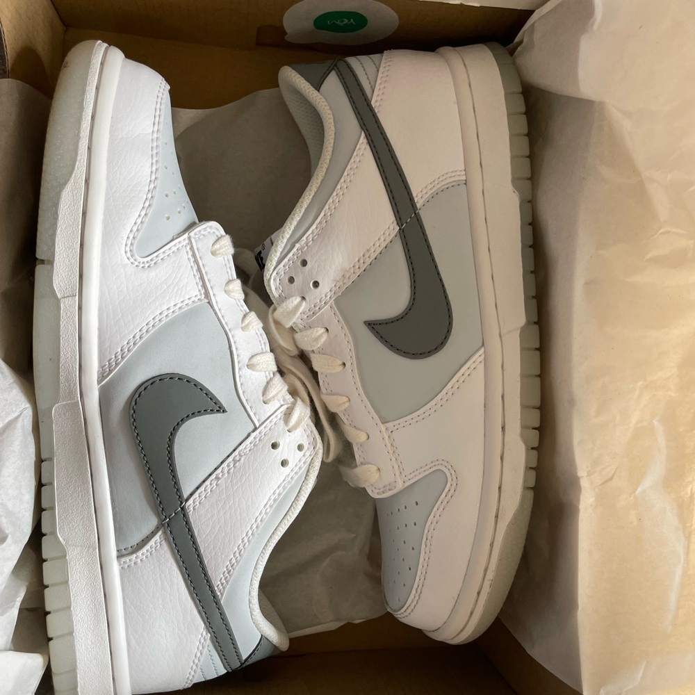 Nike Dunk Low Gs, White/Smoke Grey-Pure Platinum